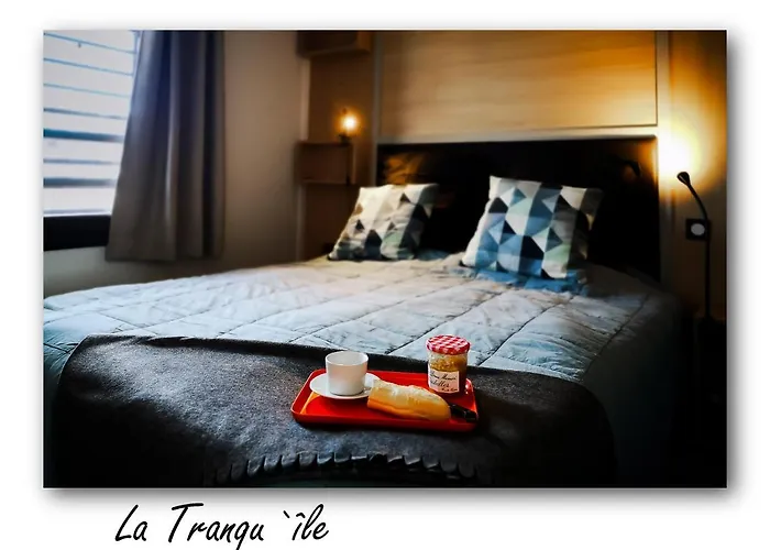فندق Nature Holiday's Domaine La Grenatiere